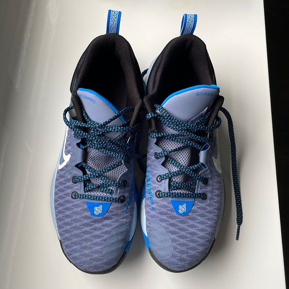 Nike Other - Nike Giannis size 9.5